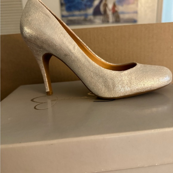 Heels 👠 - Picture 2 of 3